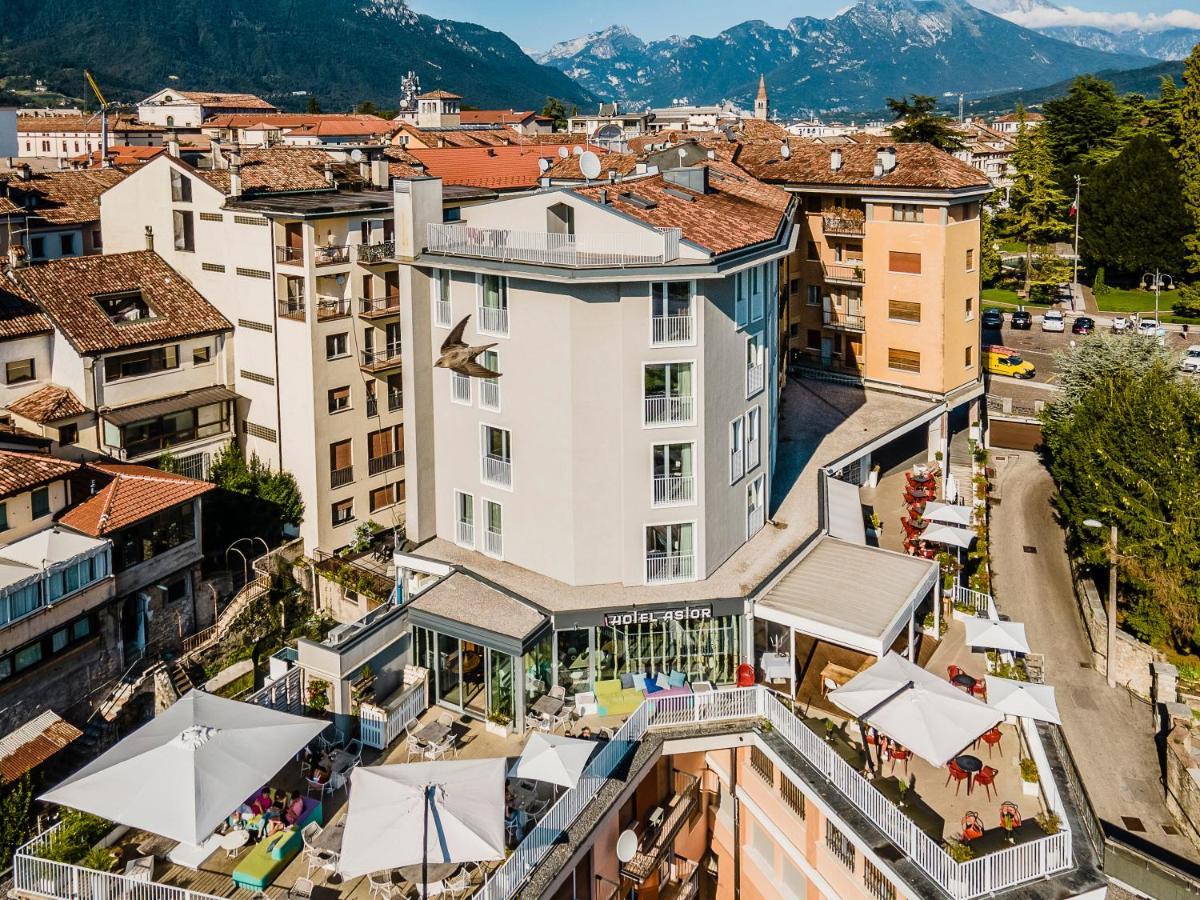 Suites Hotel Astor Belluno Exterior foto