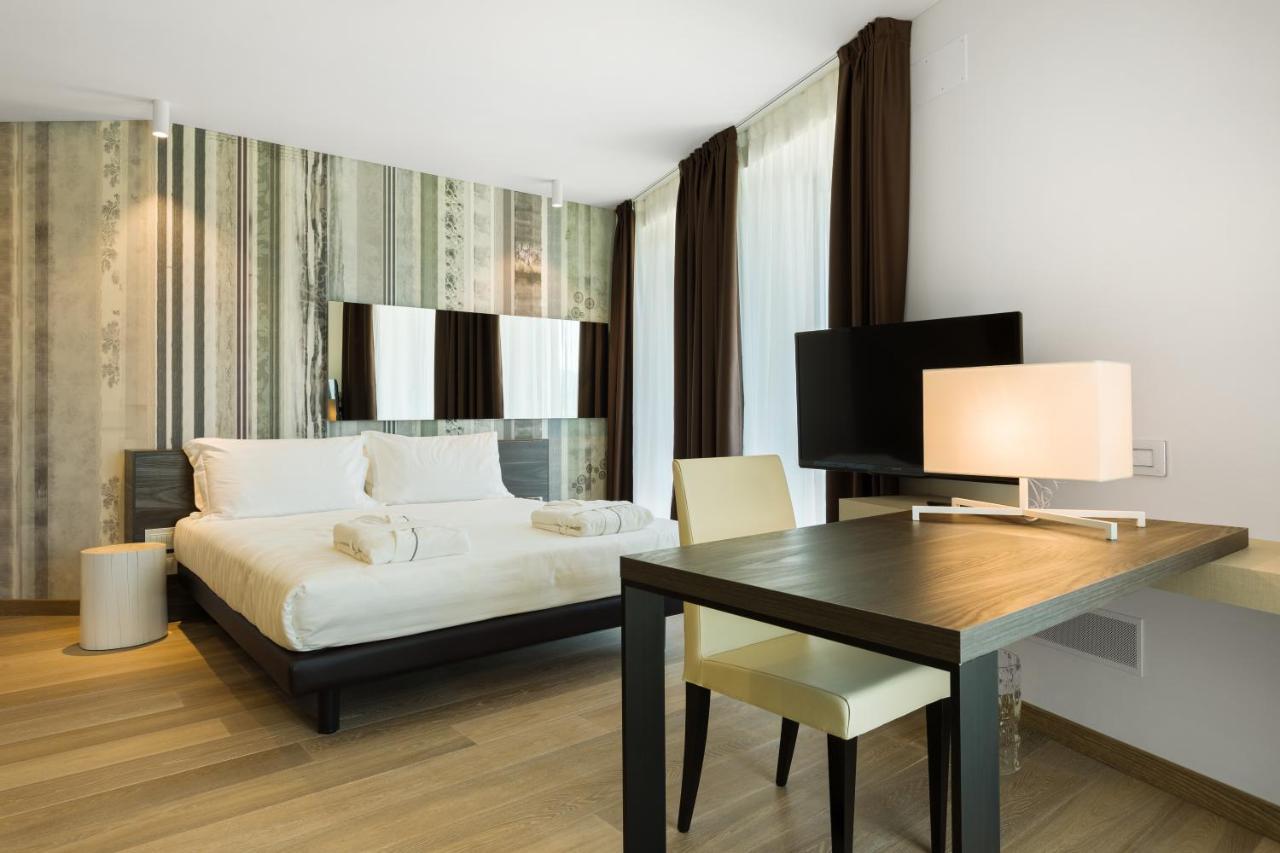 Suites Hotel Astor Belluno Exterior foto